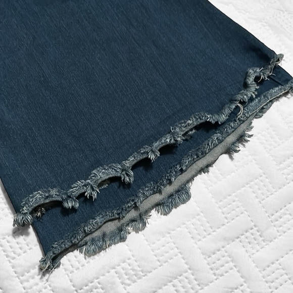 Judy Blue High Waist Super Flare Denim Style# 8396 - Picture 6 of 14